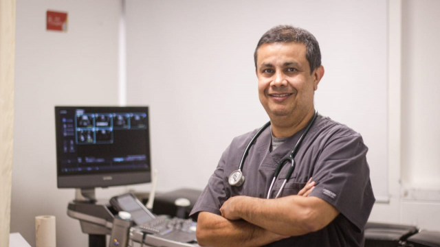 Él es Ariel Florido: especialista en medicina materno fetal, que ha traído al mundo a cientos de Ibaguereños 