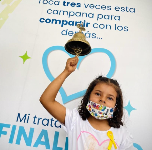 Tocando la campana de la vida, así celebró el Hospital Federico Lleras Acosta el dia de cáncer infantil 